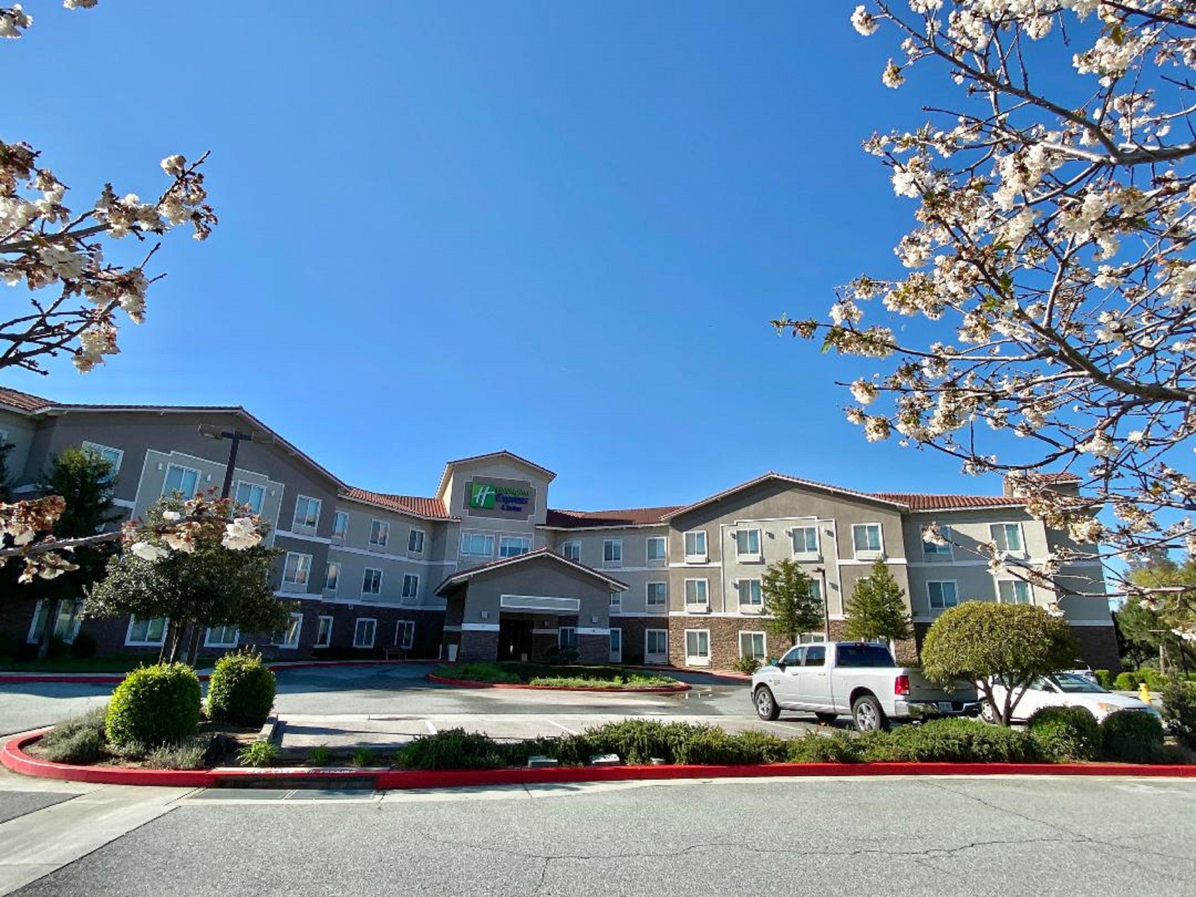 Holiday Inn Express & Suites Beaumont - Oak Valley By Ihg Luaran gambar